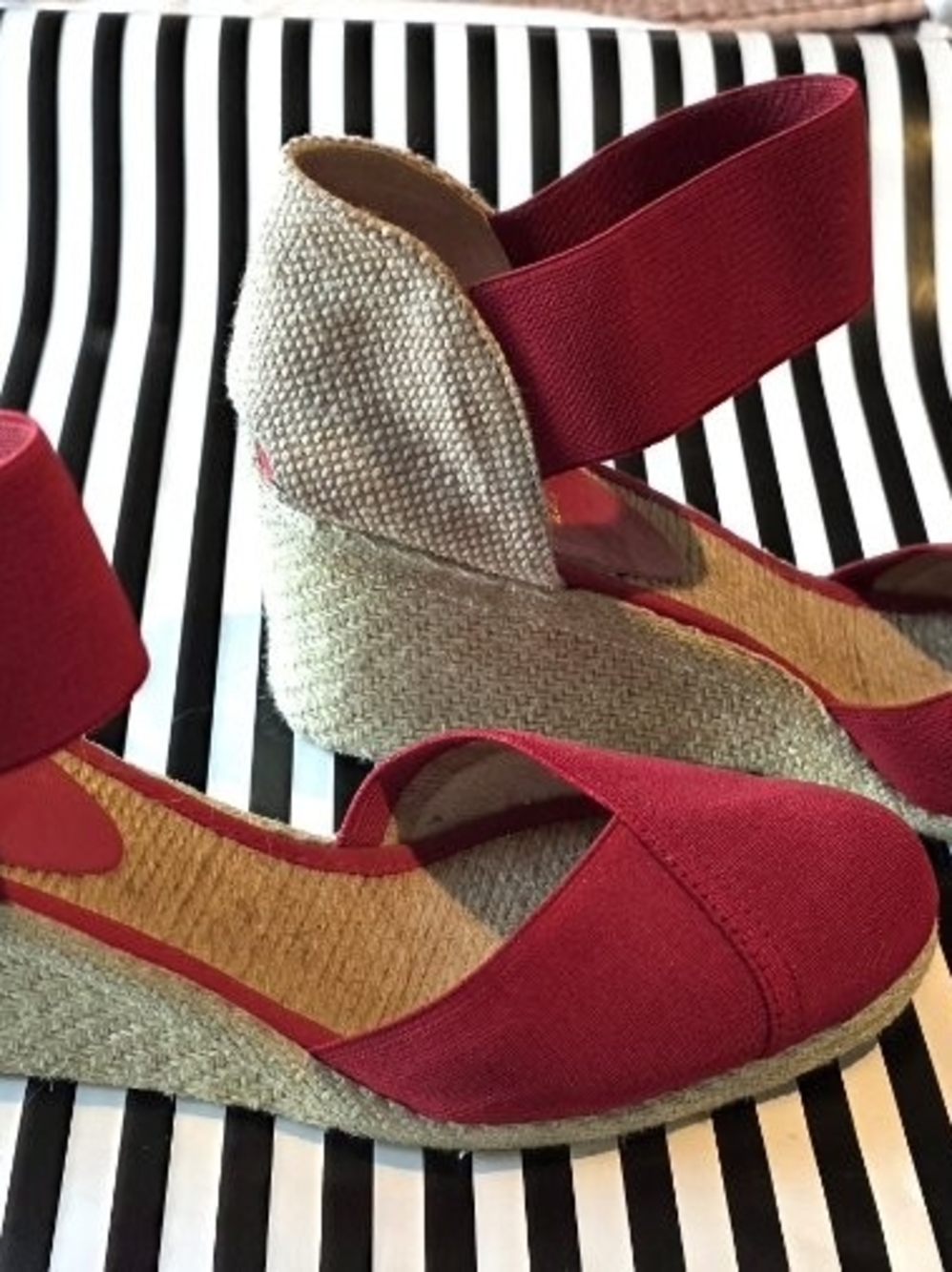 Lauren Ralph Lauren Red Espadrille Wedge Sandals with Elastic Strap - Picture 4 of 8